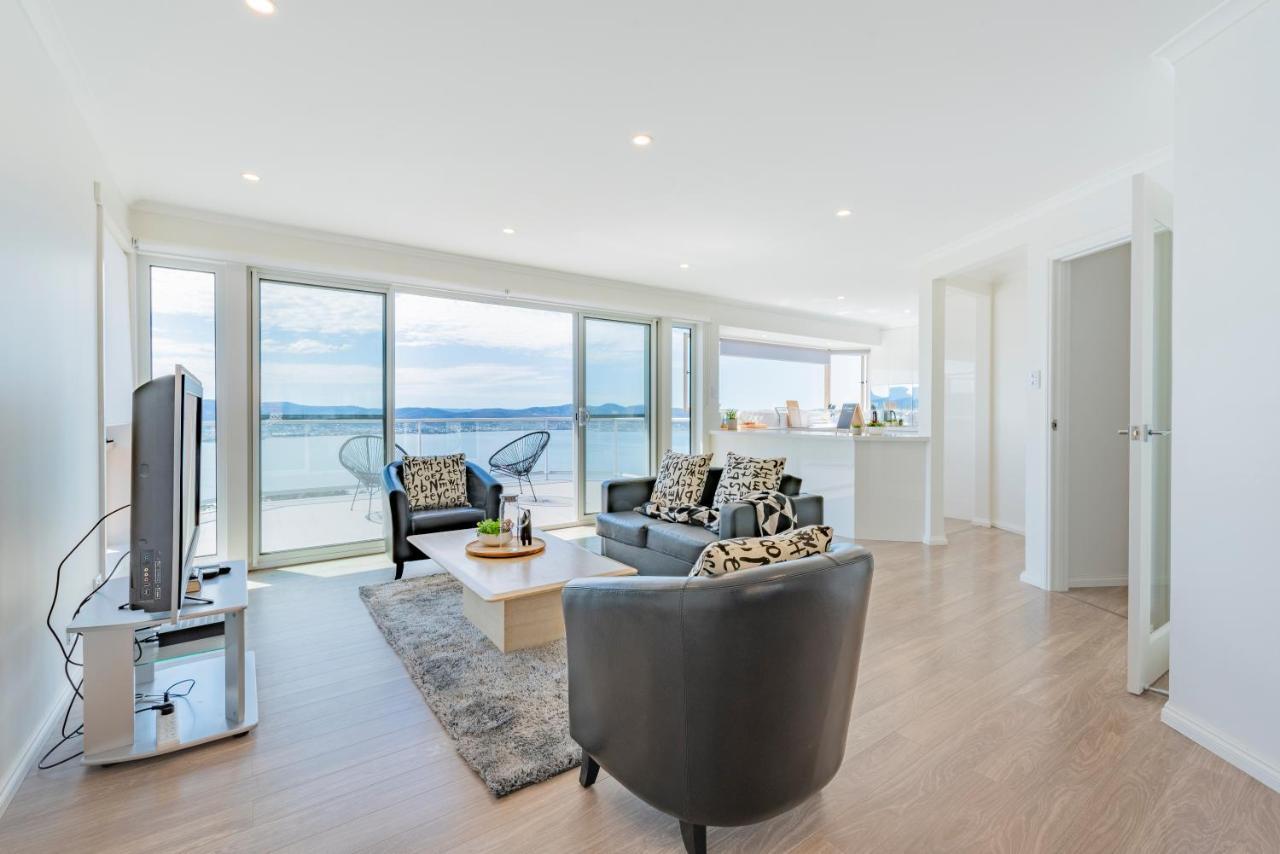 Million Dollar Sea View Luxury Guest House Hobart Extérieur photo
