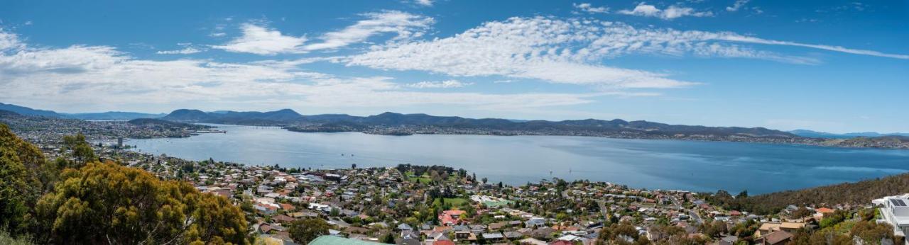 Million Dollar Sea View Luxury Guest House Hobart Extérieur photo