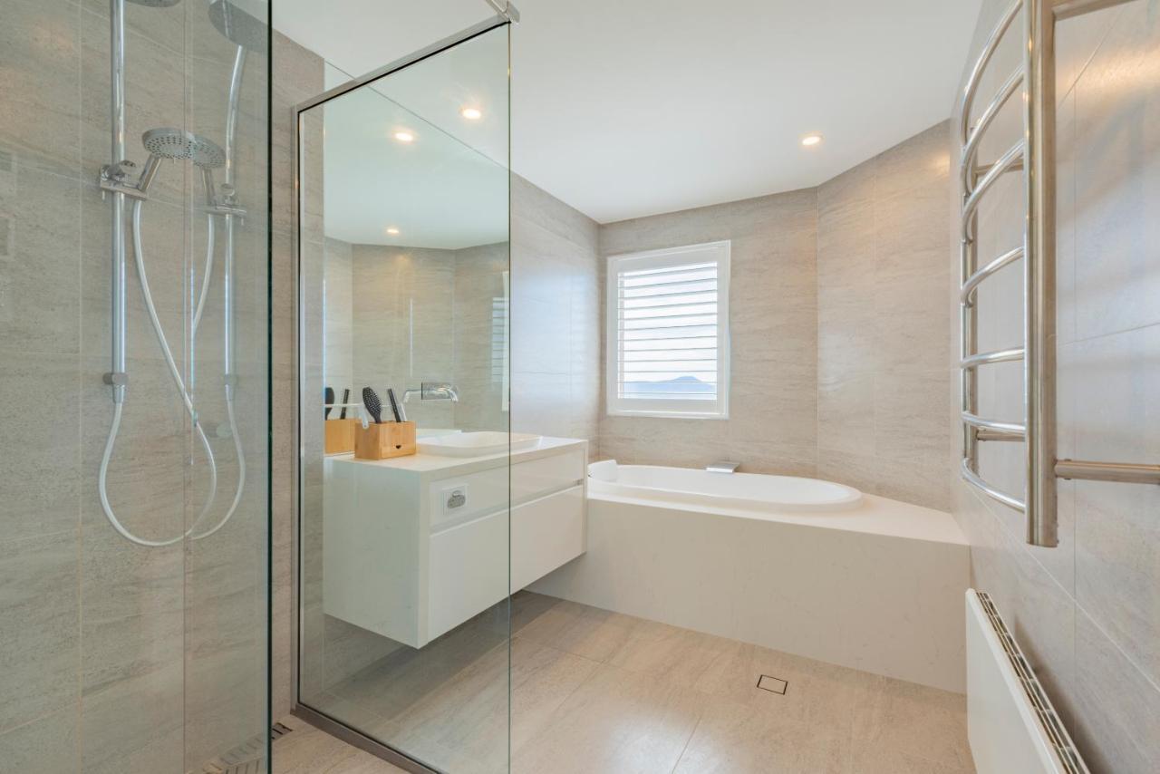 Million Dollar Sea View Luxury Guest House Hobart Extérieur photo