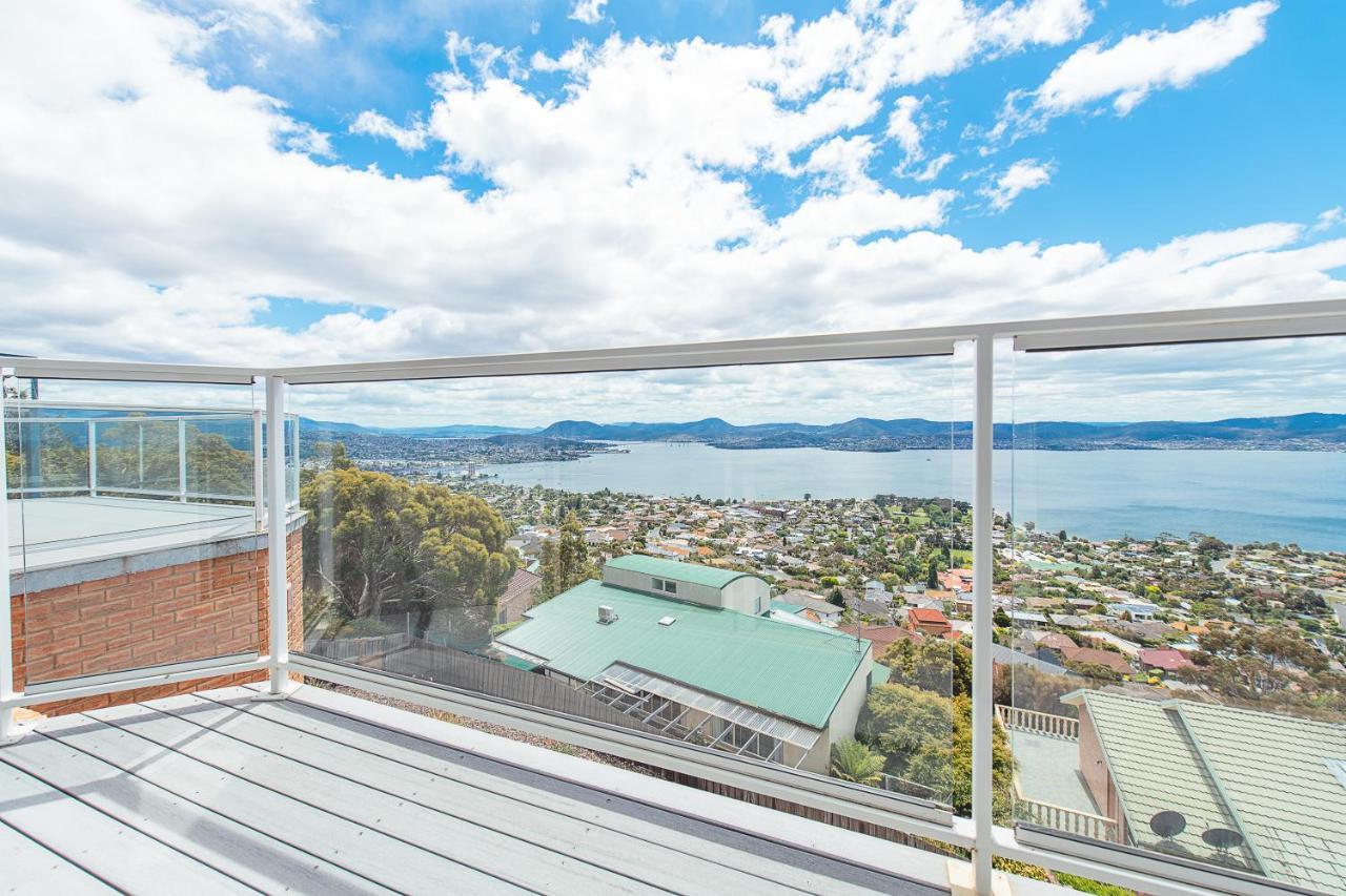 Million Dollar Sea View Luxury Guest House Hobart Extérieur photo